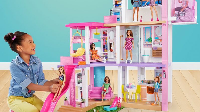 Barbie Dreamhouse Playset